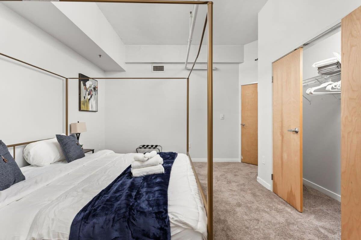Modern Downtown Apartment 2Br 2Ba By Cozysuites Indianapolis Luaran gambar