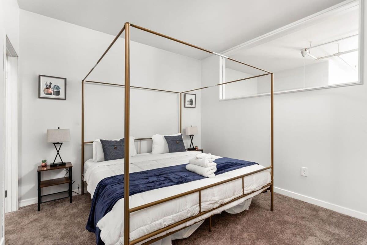 Modern Downtown Apartment 2Br 2Ba By Cozysuites Indianapolis Luaran gambar